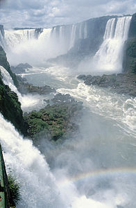 Iguaçu şelalesi