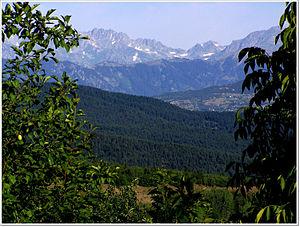Karçal Dağları